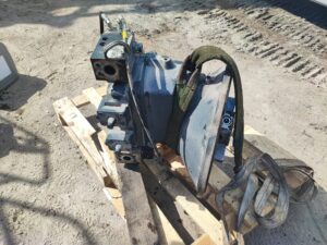 wymiana pompy hydraulicznej (4)